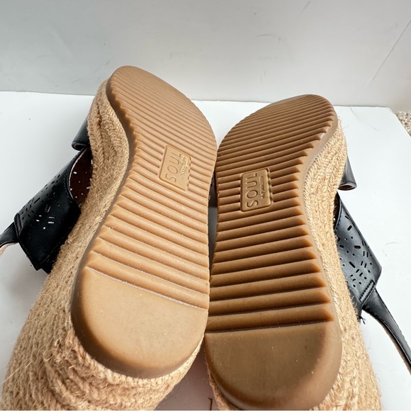 SOUL Naturalizer Ocean  Black and Tan Wedge Sandals - Picture 8 of 15